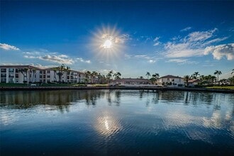 19029 US Hwy 19 N in Clearwater, FL - Building Photo - Building Photo