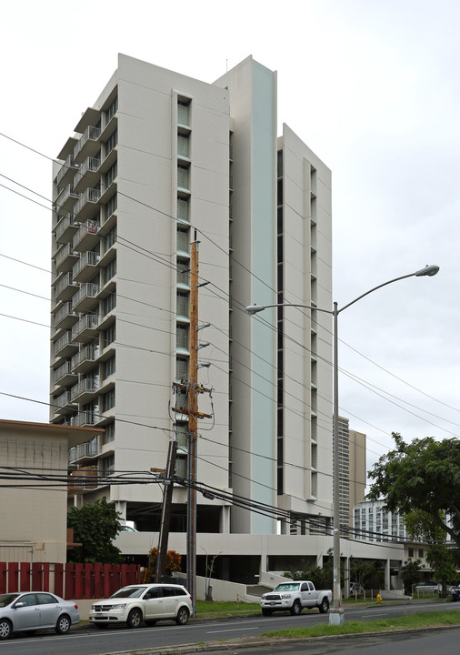 845 University Ave in Honolulu, HI - Building Photo