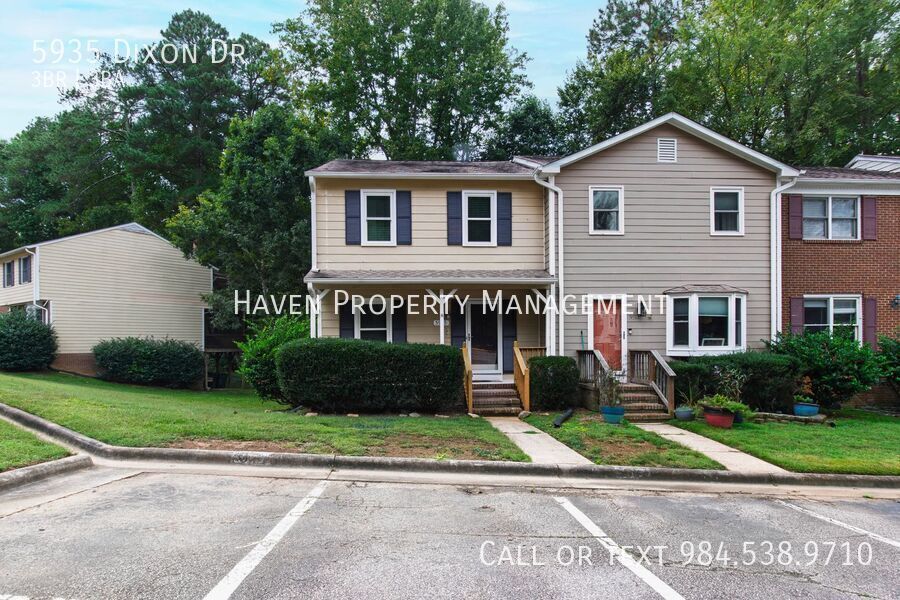 5935 Dixon Dr in Raleigh, NC - Building Photo