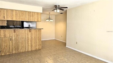 4330 Tahitian Gardens Cir in Holiday, FL - Building Photo - Building Photo
