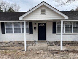 2801 Eutaw St in Aiken, SC - Building Photo