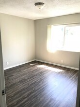 1412 N Keystone St in Burbank, CA - Building Photo - Building Photo