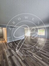 4040 W Bancroft St in Ottawa Hills, OH - Building Photo - Building Photo