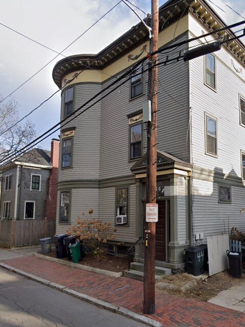 property at 44 Martin St
