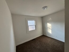 3108 SE Colfax St in Topeka, KS - Building Photo - Building Photo