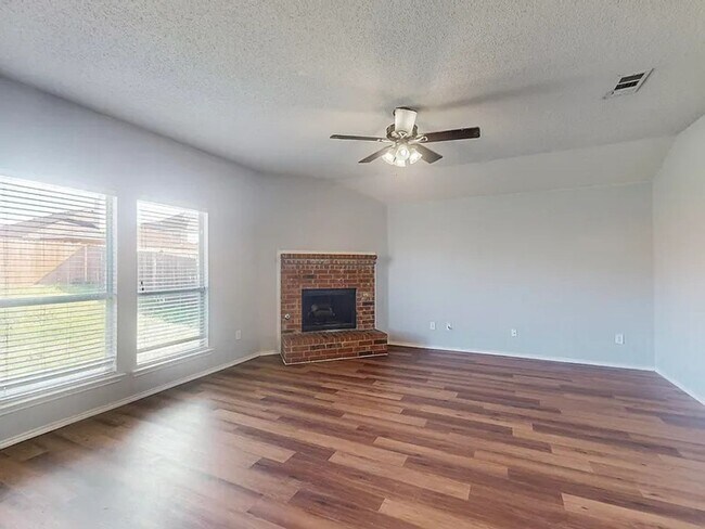 1518 Vista Ridge Dr in Forney, TX - Building Photo - Building Photo