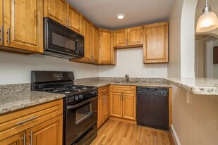 102 Highland Ave, Unit #32 in Somerville, MA - Building Photo