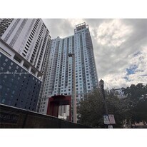 133 NE 2nd Ave in Miami, FL - Building Photo