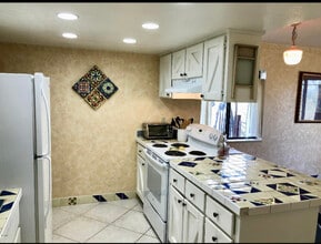 32731 W Jones Rd in Wickenburg, AZ - Building Photo - Building Photo