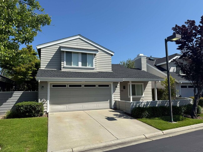 property at 704 Newport Cir