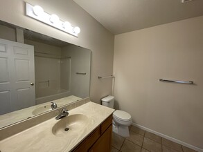 River Bluff Apartments in Fergus Falls, MN - Building Photo - Building Photo