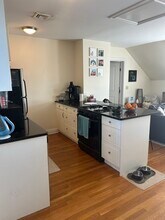 313 6th Ave, Unit Apt 3 in Asbury Park, NJ - Building Photo - Building Photo