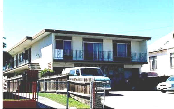 1614 62nd St in Berkeley, CA - Foto de edificio - Building Photo