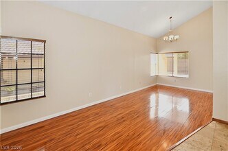 7709 Kalmalii Ave in Las Vegas, NV - Building Photo - Building Photo