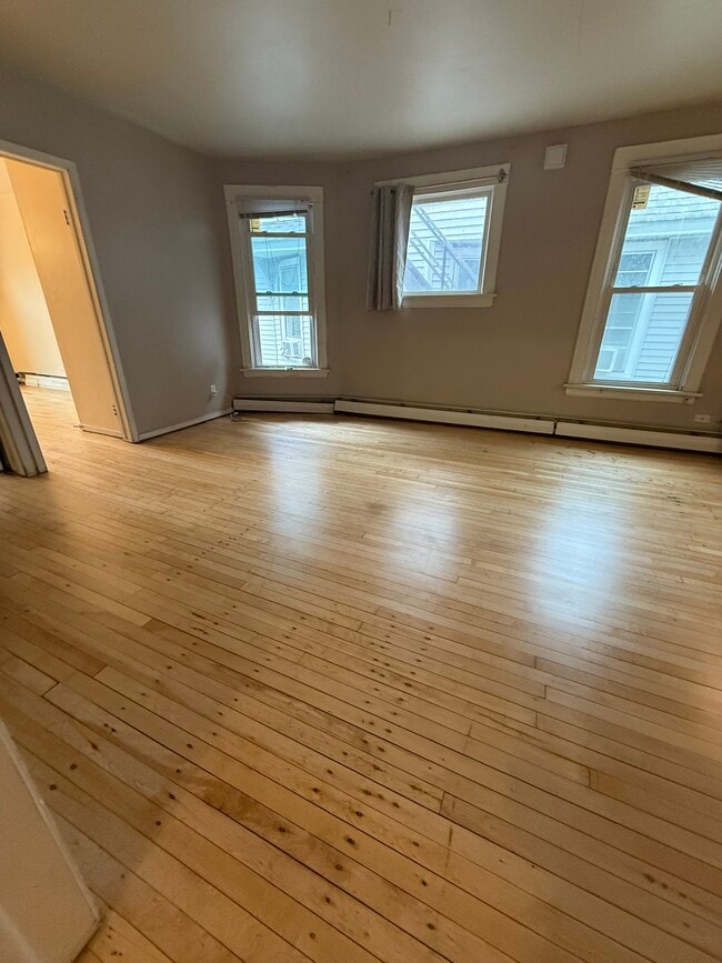 403 E Johnson St, Unit 2