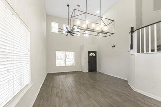 75 Autumn Branch Dr in Spring, TX - Building Photo - Building Photo