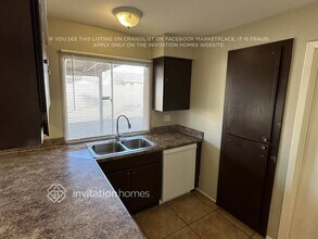 8838 W Mercer Ln in Peoria, AZ - Building Photo - Building Photo