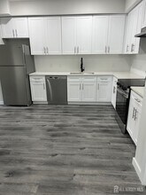 100 Jackson Ave in Carteret, NJ - Building Photo - Building Photo