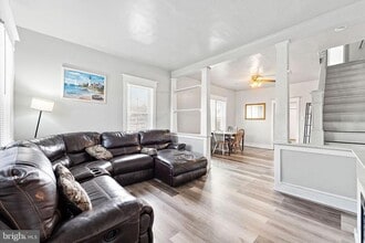 1945 Cooper St in Deptford, NJ - Building Photo - Building Photo