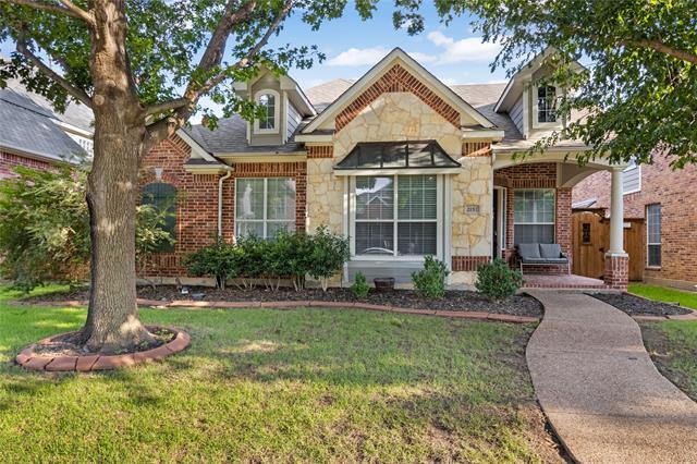 2157 Fox Crossing Ln