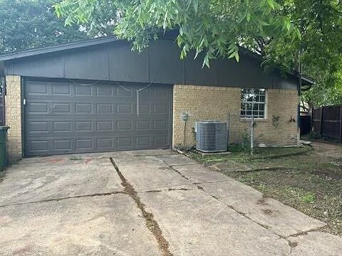 228 Elmwood Dr in Garland, TX - Building Photo - Building Photo