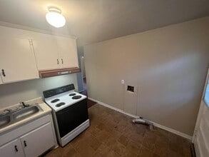 624 Bixler Ave in Nashville, TN - Building Photo - Building Photo