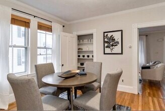 16 Bedford St in Lexington, MA - Building Photo - Building Photo
