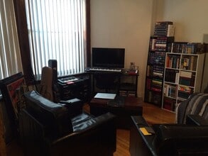 51 Hemenway St, Unit 204-9 in Boston, MA - Building Photo - Building Photo