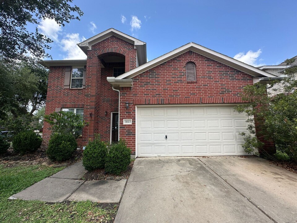 11023 Heartland Grove Dr in Richmond, TX - Building Photo