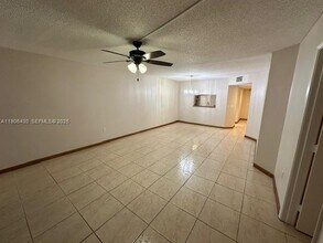 901 SW 138th Ave in Pembroke Pines, FL - Building Photo - Building Photo