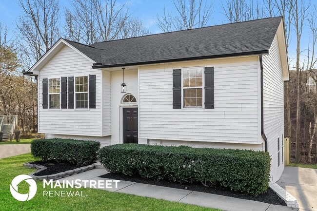 2702 Camillia Cove in High Point, NC - Building Photo - Building Photo