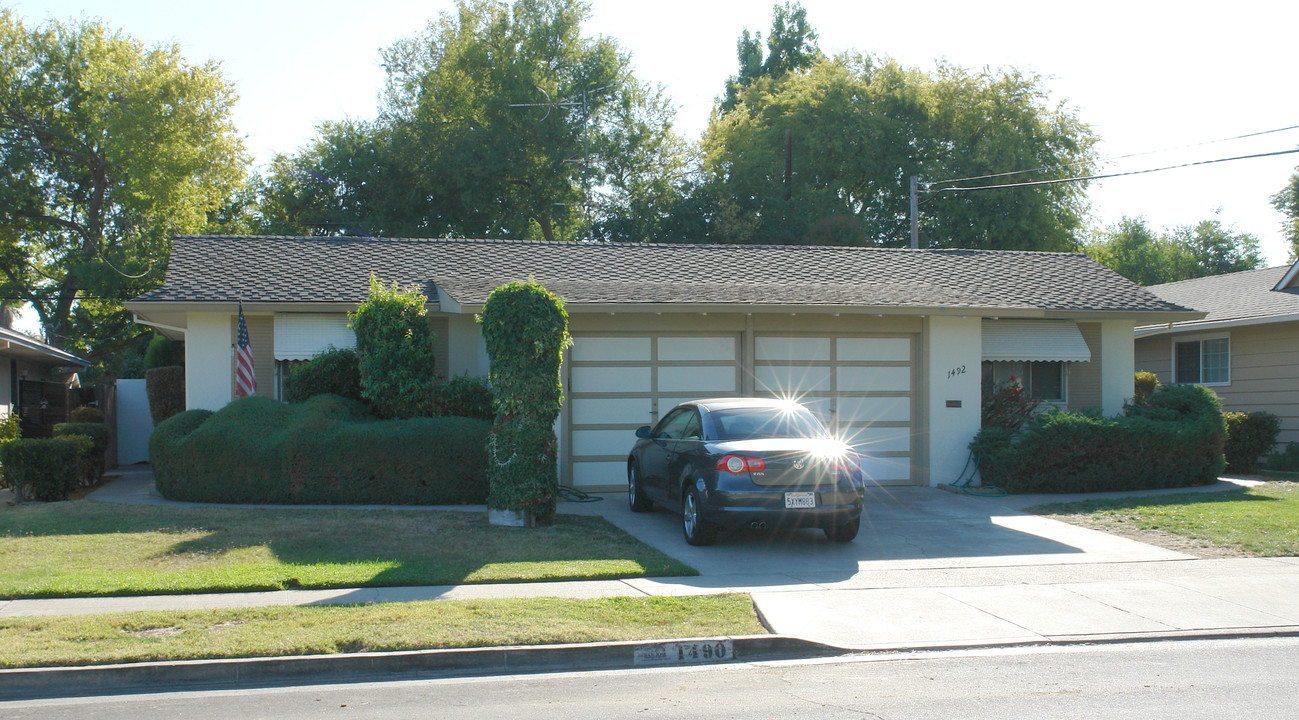 1490-1492 Merry Ln in San Jose, CA - Building Photo