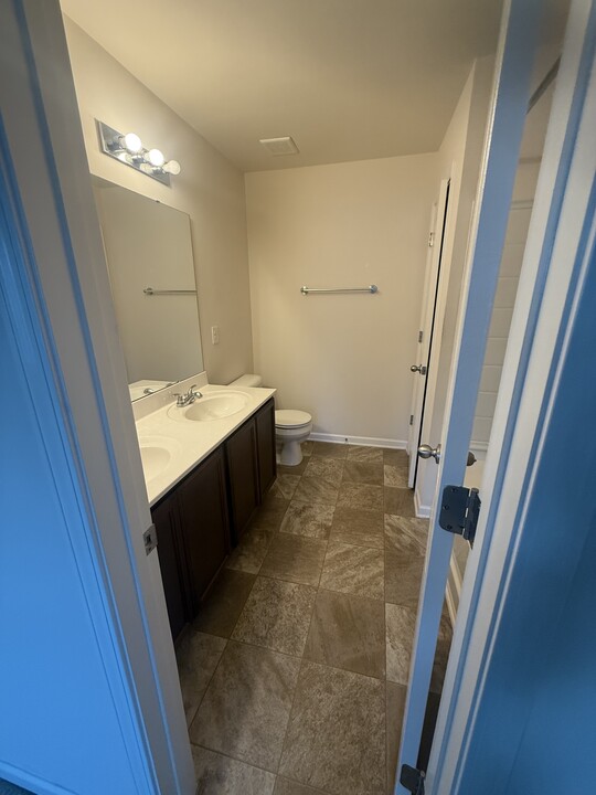 613 Minnestott Way in Durham, NC - Building Photo