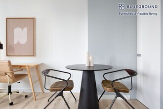 70 W 45th St in New York, NY - Building Photo - Building Photo