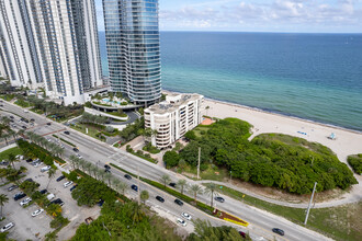 The Tropicana in North Miami Beach, FL - Building Photo - Building Photo