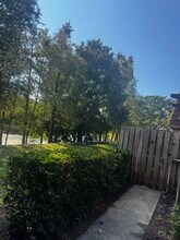 417 4th Ln in Palm Beach Gardens, FL - Building Photo - Building Photo