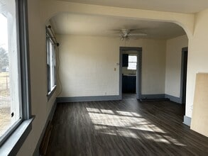 708 Market St in Pine Bluffs, WY - Building Photo - Building Photo