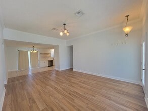 316 Brady Way in Panama City, FL - Building Photo - Building Photo