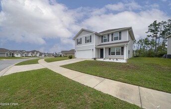 514 Albert Meadow Ln in Callaway, FL - Building Photo - Building Photo