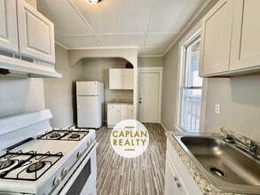 399 Howard Ave, Unit 2R in New Haven, CT - Foto de edificio - Building Photo