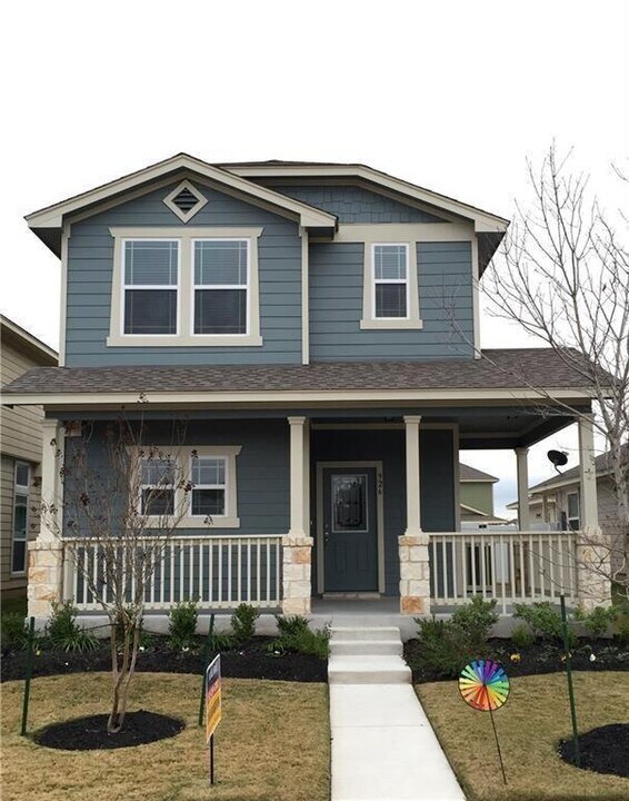 926 Lost Pines Ln in Cedar Park, TX - Building Photo