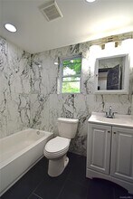 108-46 153rd St in Queens, NY - Building Photo - Building Photo