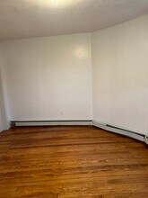 46 Gesler St-Unit -2 in Providence, RI - Building Photo - Building Photo