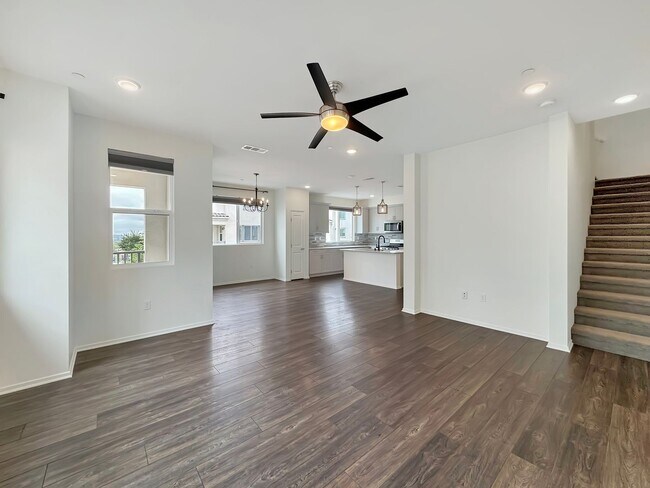1250 Paseo Sea Grass in San Diego, CA - Building Photo - Building Photo