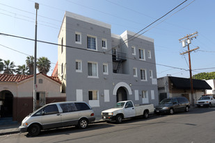 Fedora Apartments in Los Angeles, CA - Foto de edificio - Building Photo