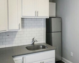 5059 N Damen Ave in Chicago, IL - Building Photo