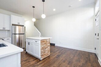 1947 N 30th St in Philadelphia, PA - Building Photo - Building Photo