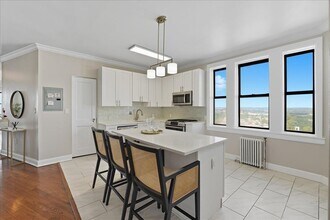 2600 John F. Kennedy Blvd in Jersey City, NJ - Building Photo - Building Photo