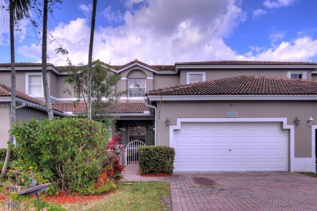 property at 7901 S Aragon Blvd