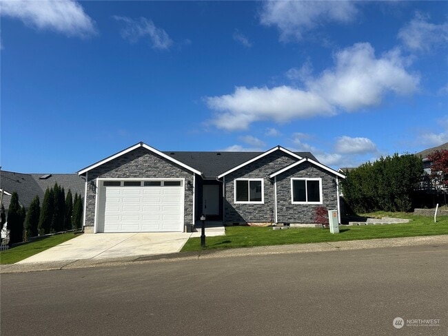 property at 3155 Sanderling Dr